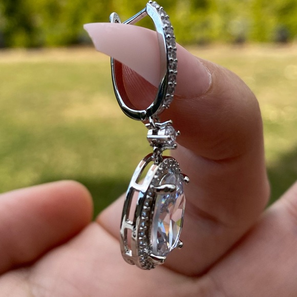 New 925 Sterling Silver Earrings - Picture 5 of 6